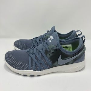 Nike Free TR 7